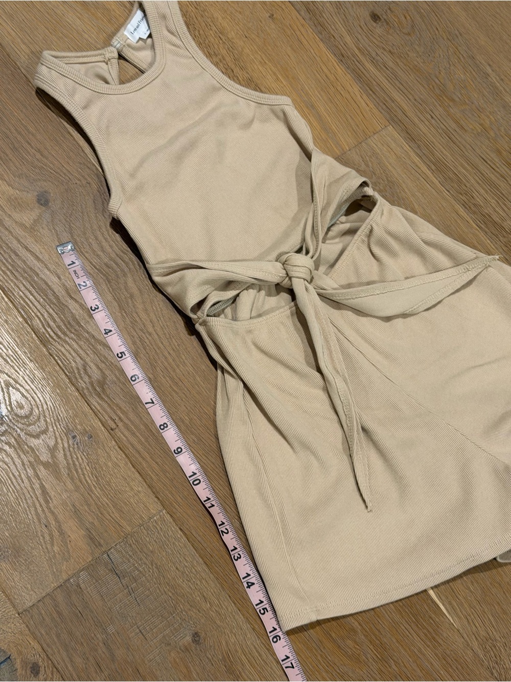 Lovers + Friends Beige Ribbed Cutout Tie Front Romper XS - Picture 7 of 8